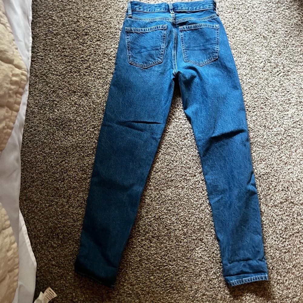 American Eagle Outfitters Classic Blue Jeans